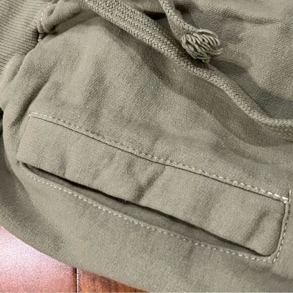 La Detresse olive sweatpants NWOT size XS - Picture 4 of 10